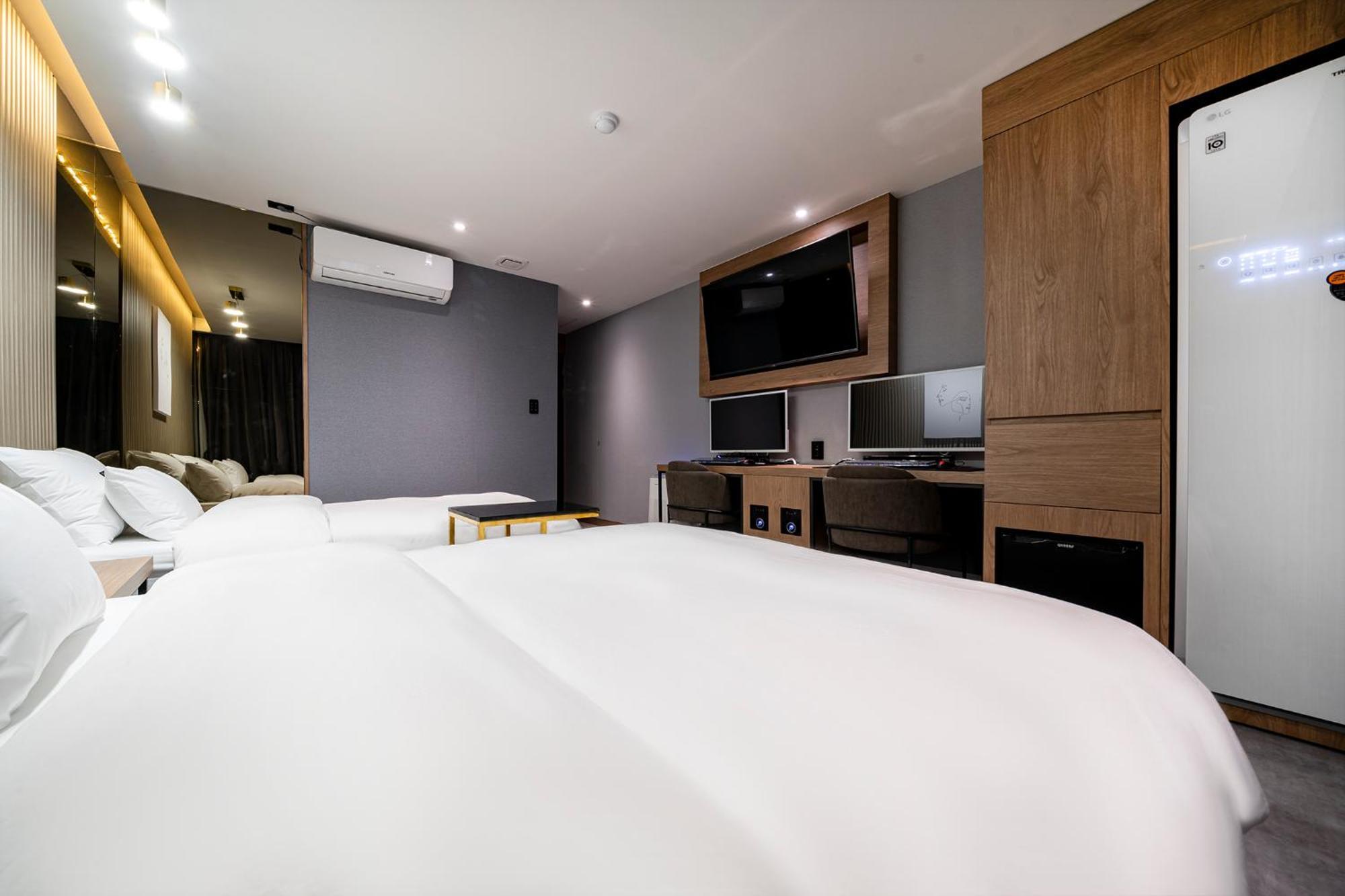 Urban Brown Hotel Chungju City Hall Zewnętrze zdjęcie