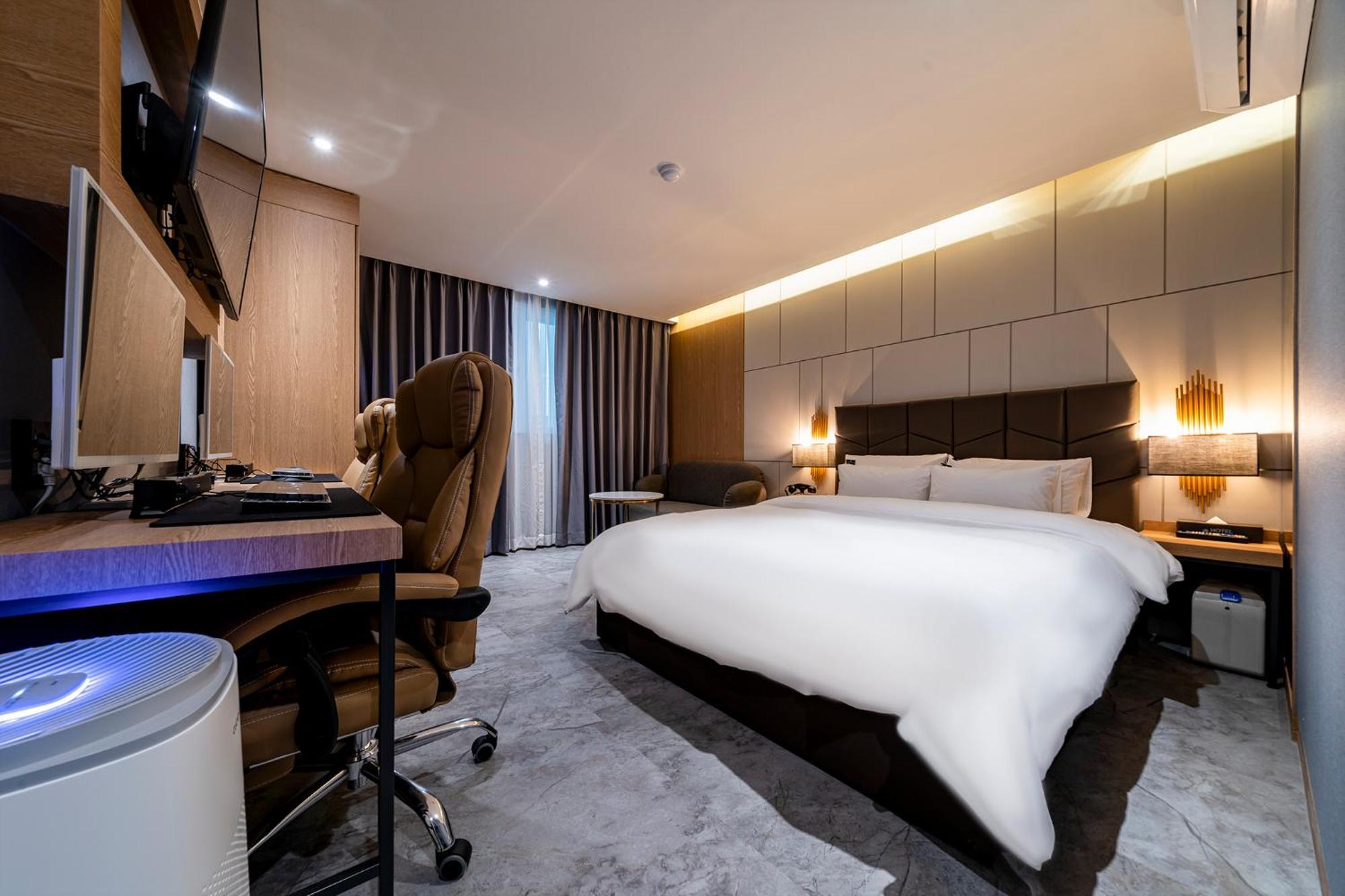 Urban Brown Hotel Chungju City Hall Zewnętrze zdjęcie